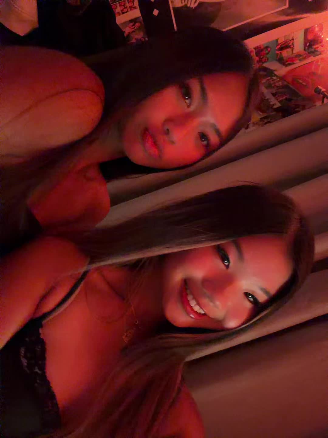 @ELLA CHAU