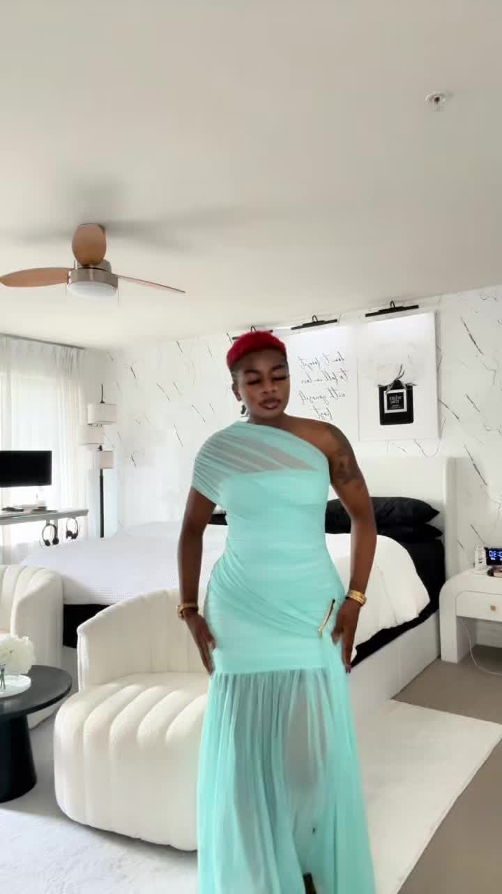 @cyndolly8