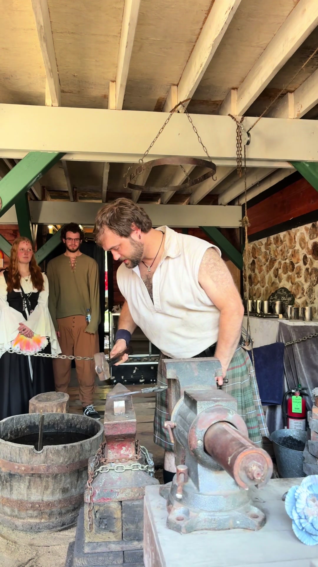 @Renfair.com