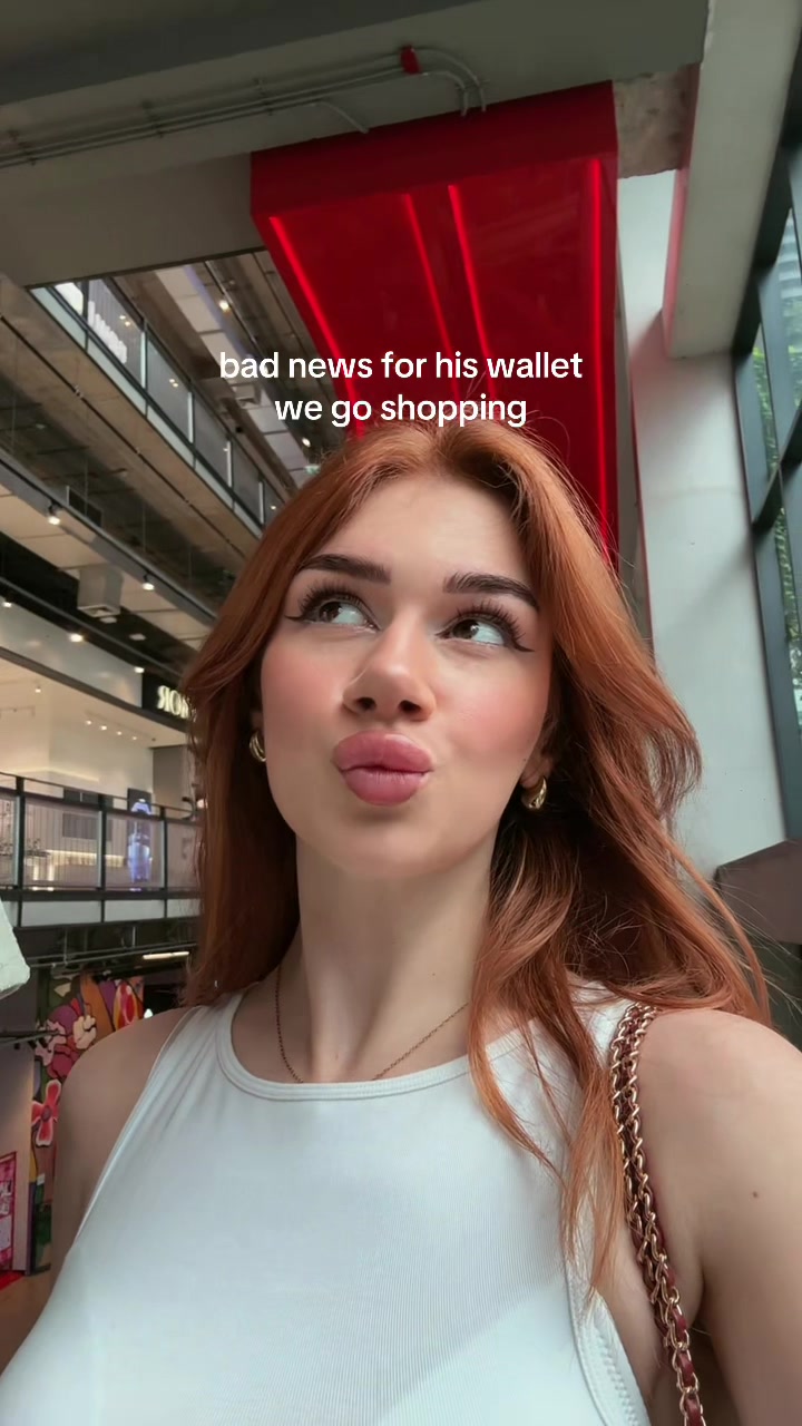 @Paulina 🥀