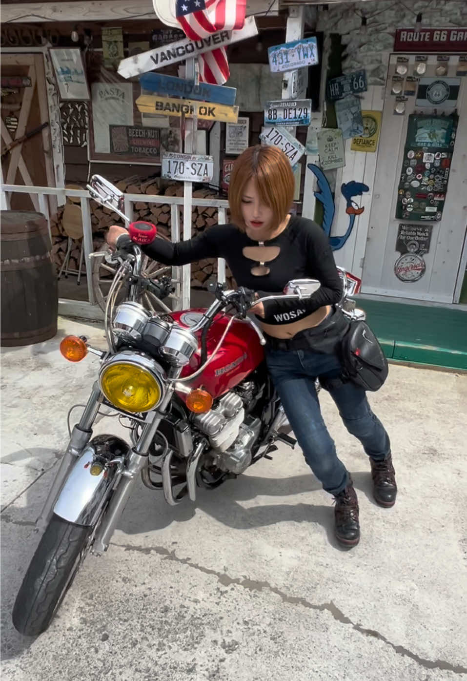 @バイク女子ボウラーAIKA