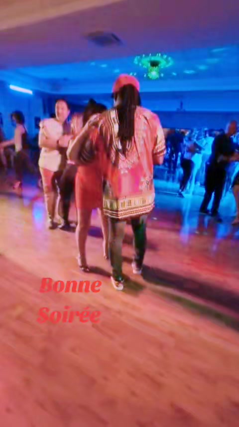 @Monia&Dance