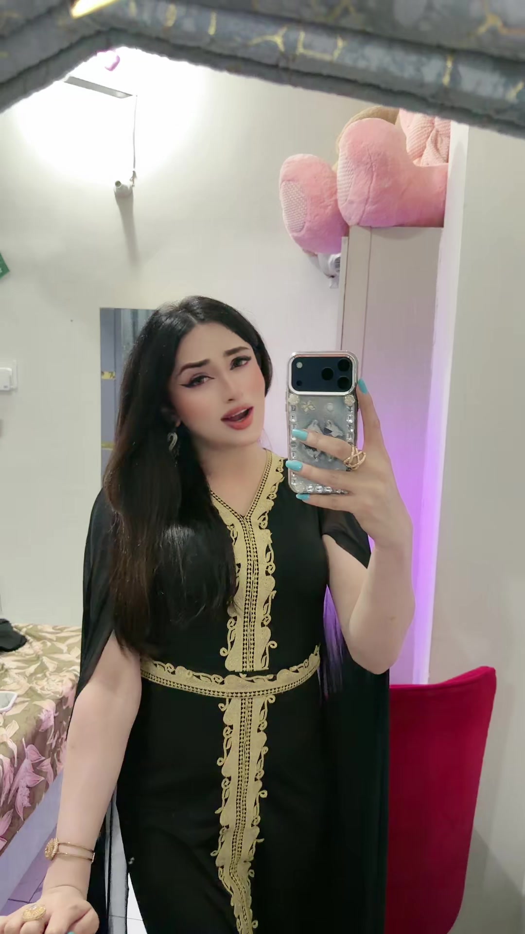 @Shanaya Queen👑🇬🇧