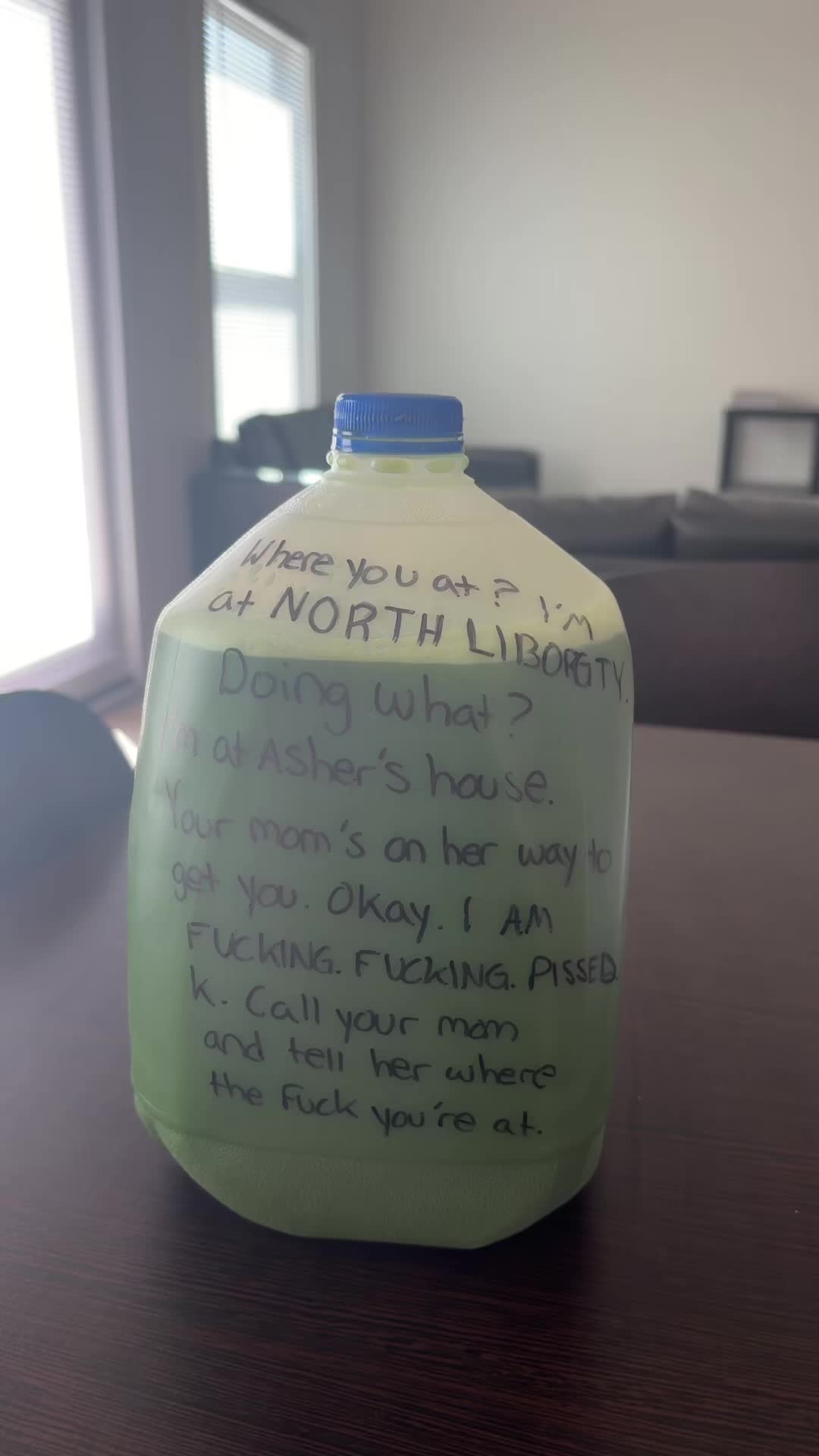 @vanessa 🤨