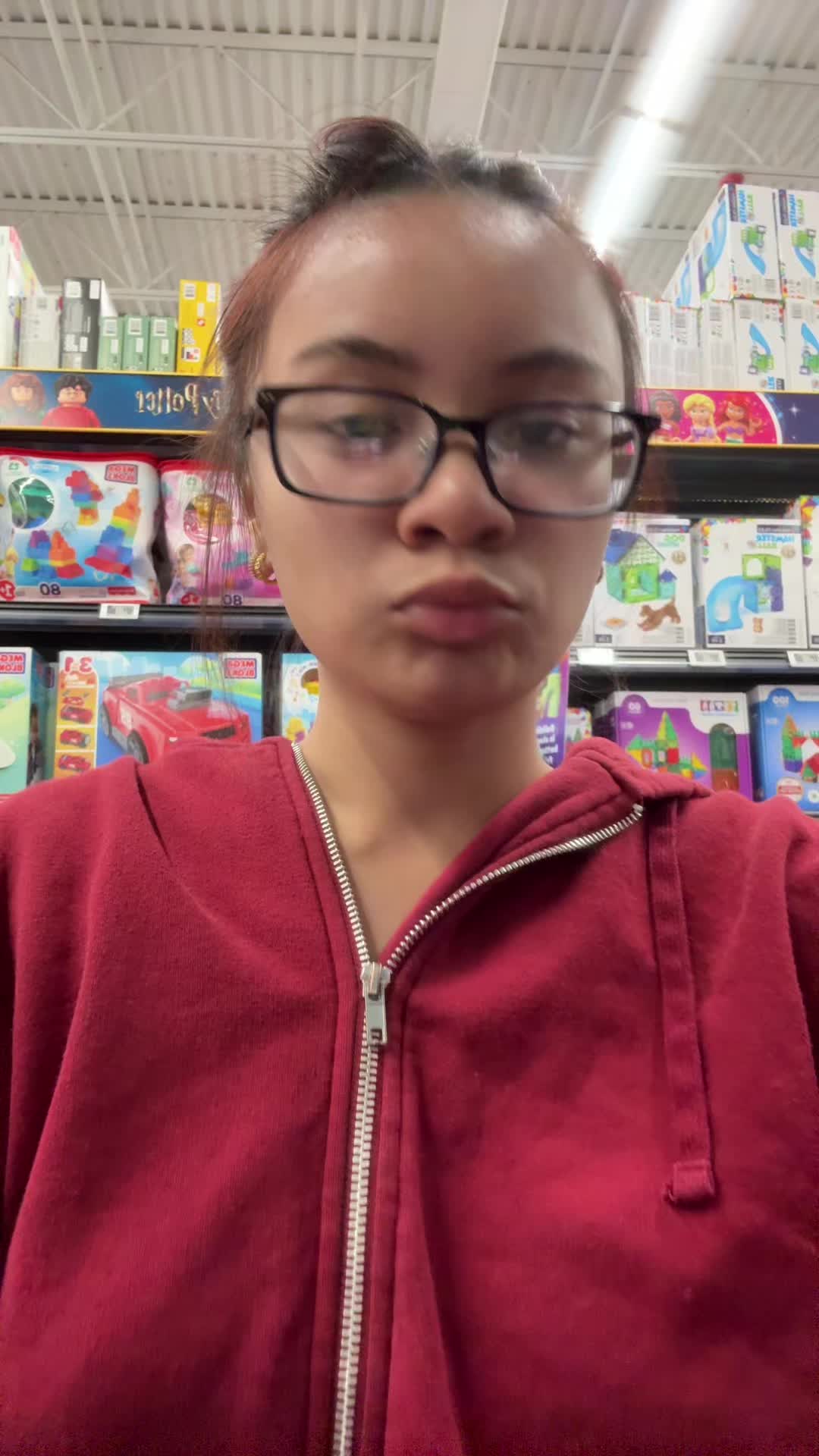@:-)