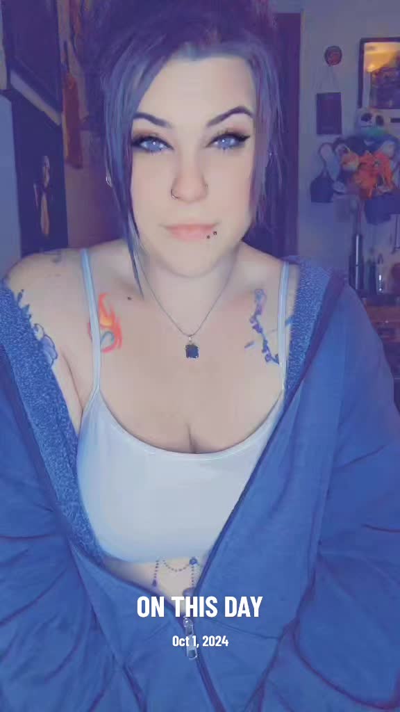 @𝕯𝖊𝖒𝖔𝖓𝕷𝖔𝖚😈