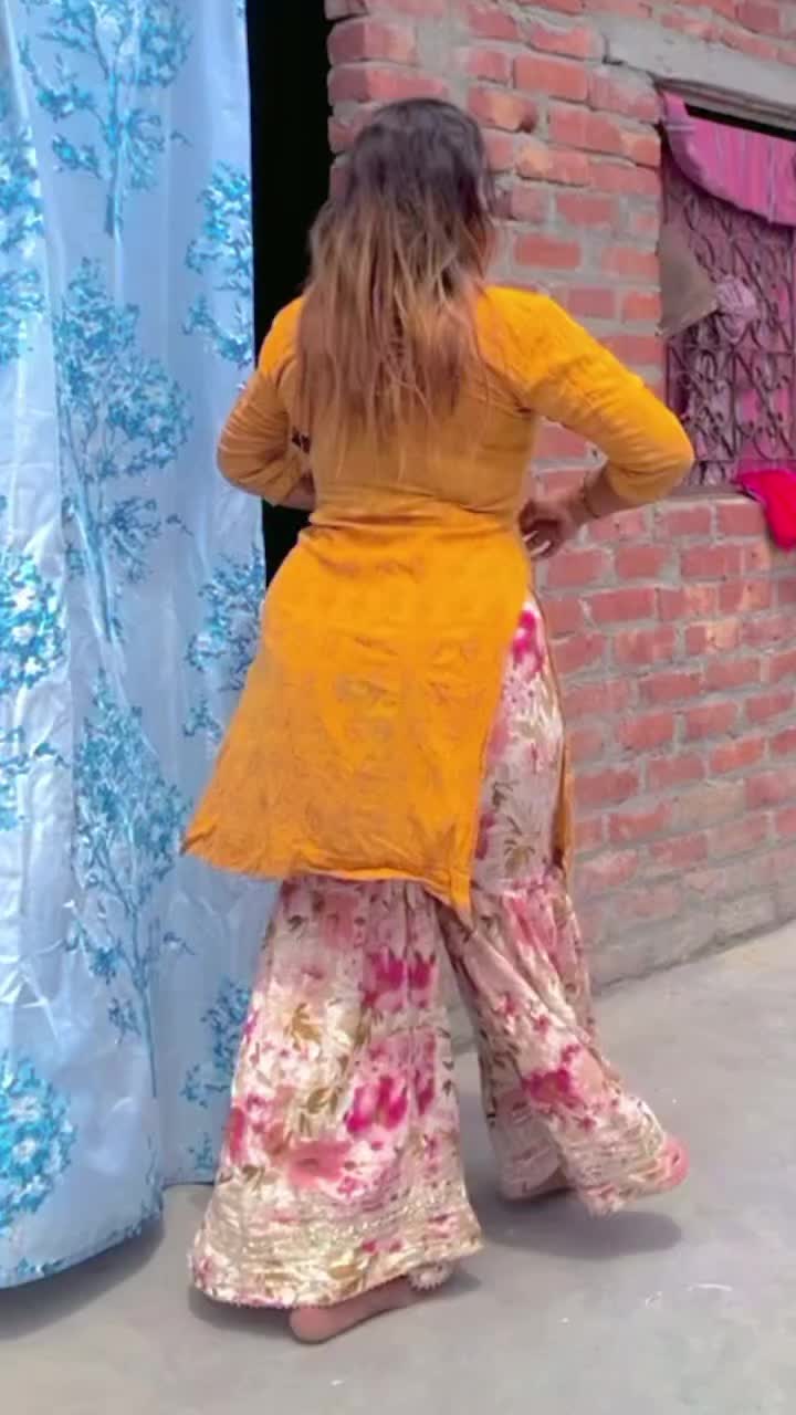 @Miss Komal
