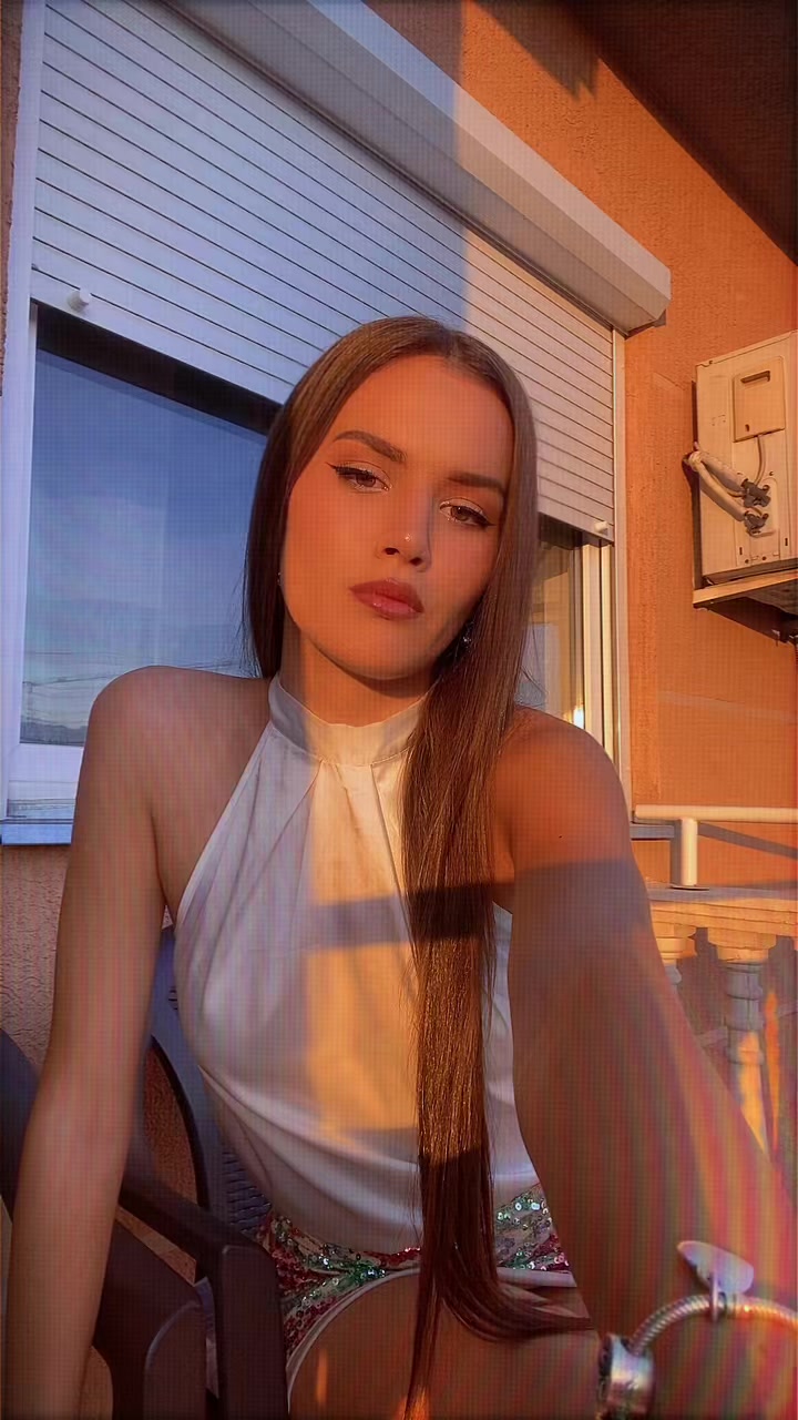@elenaalazic
