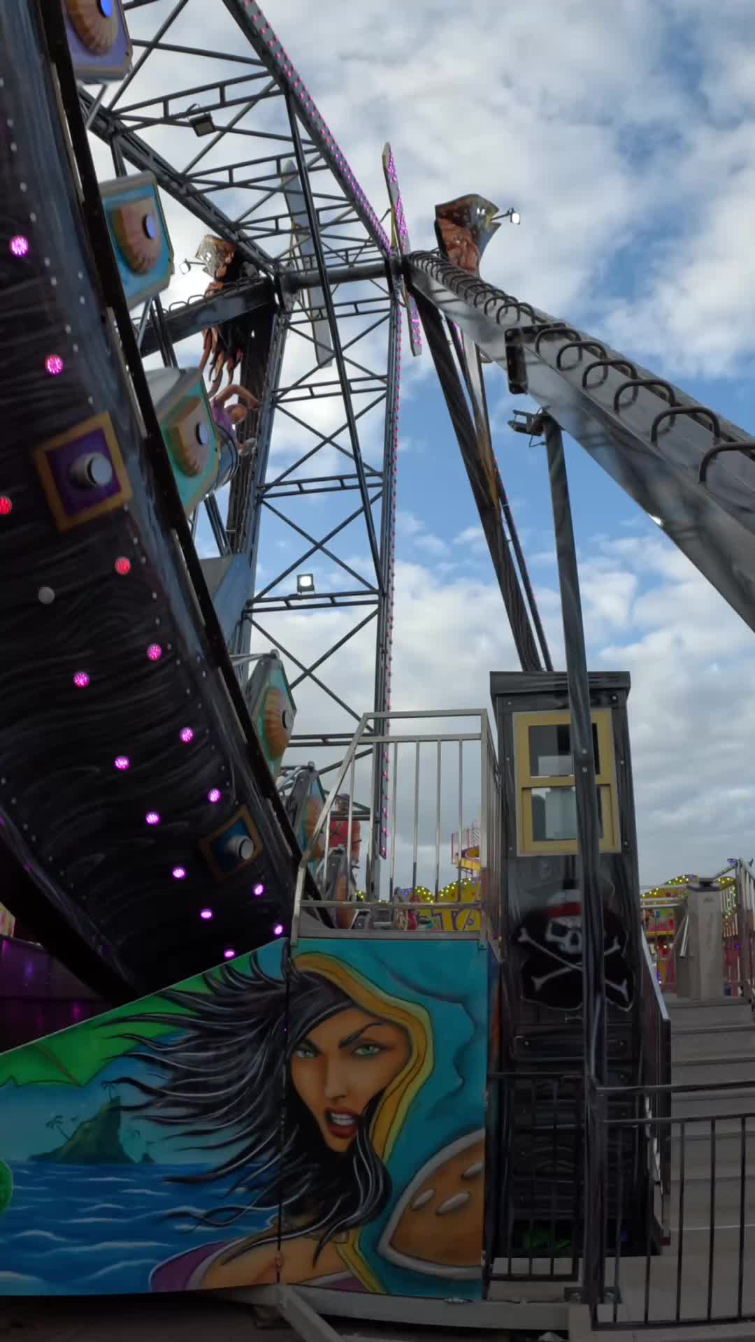@funfairrides360