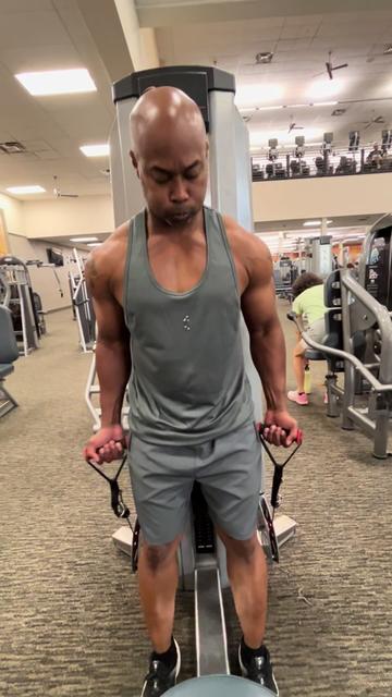@dmv_modelsamuel