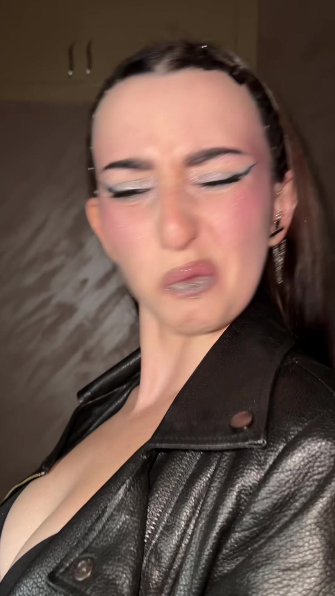 @freakiiielf