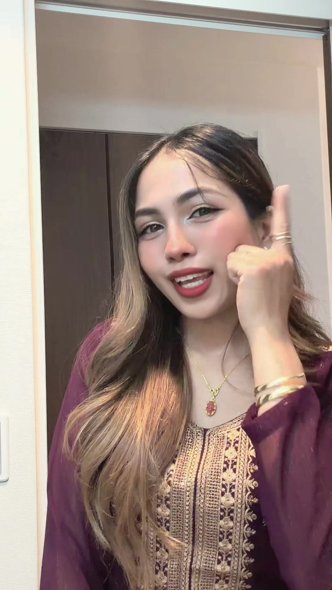 @Aneesa ❤️🦋