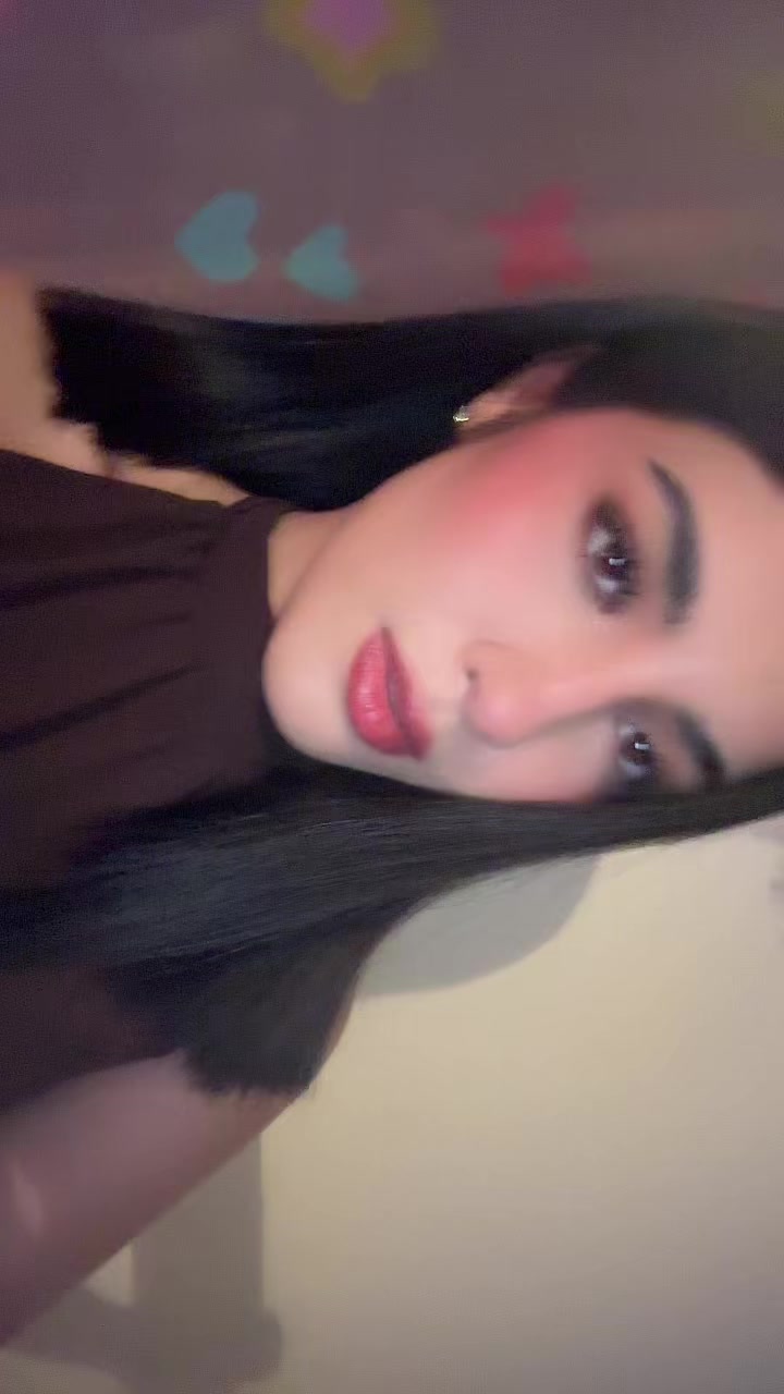 @AleeFerr
