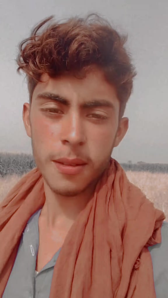 @kurbaan💔fan leider