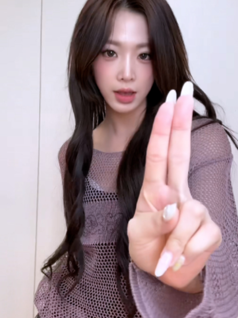 @tripleS