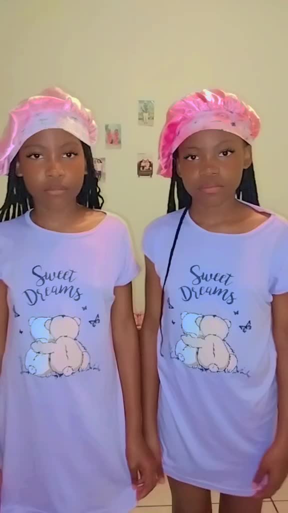 @Ashley&Alicia♡♡♡♡♡♡♡