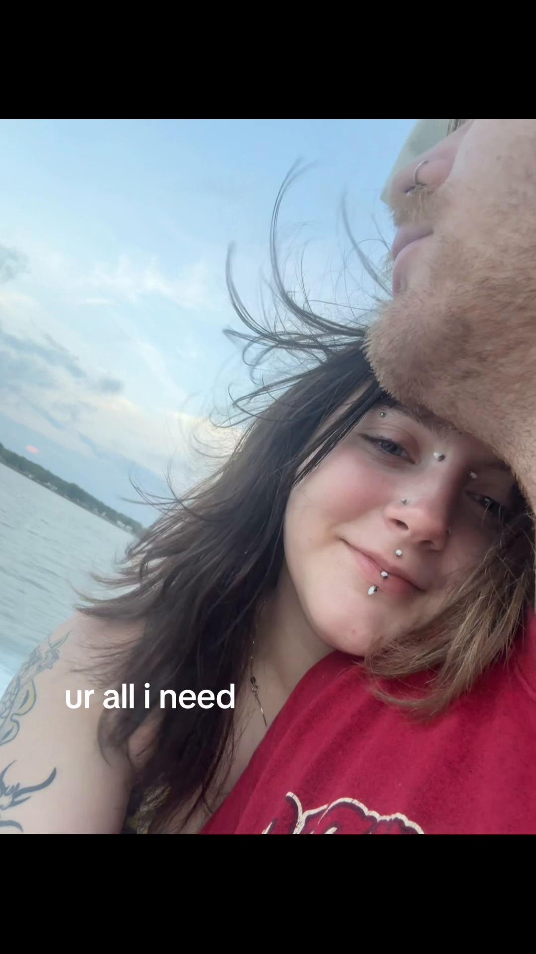 @izzy ⸜(。˃ ᵕ ˂ )⸝♡