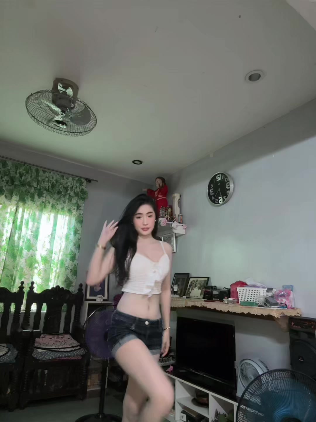 @MIKAAA