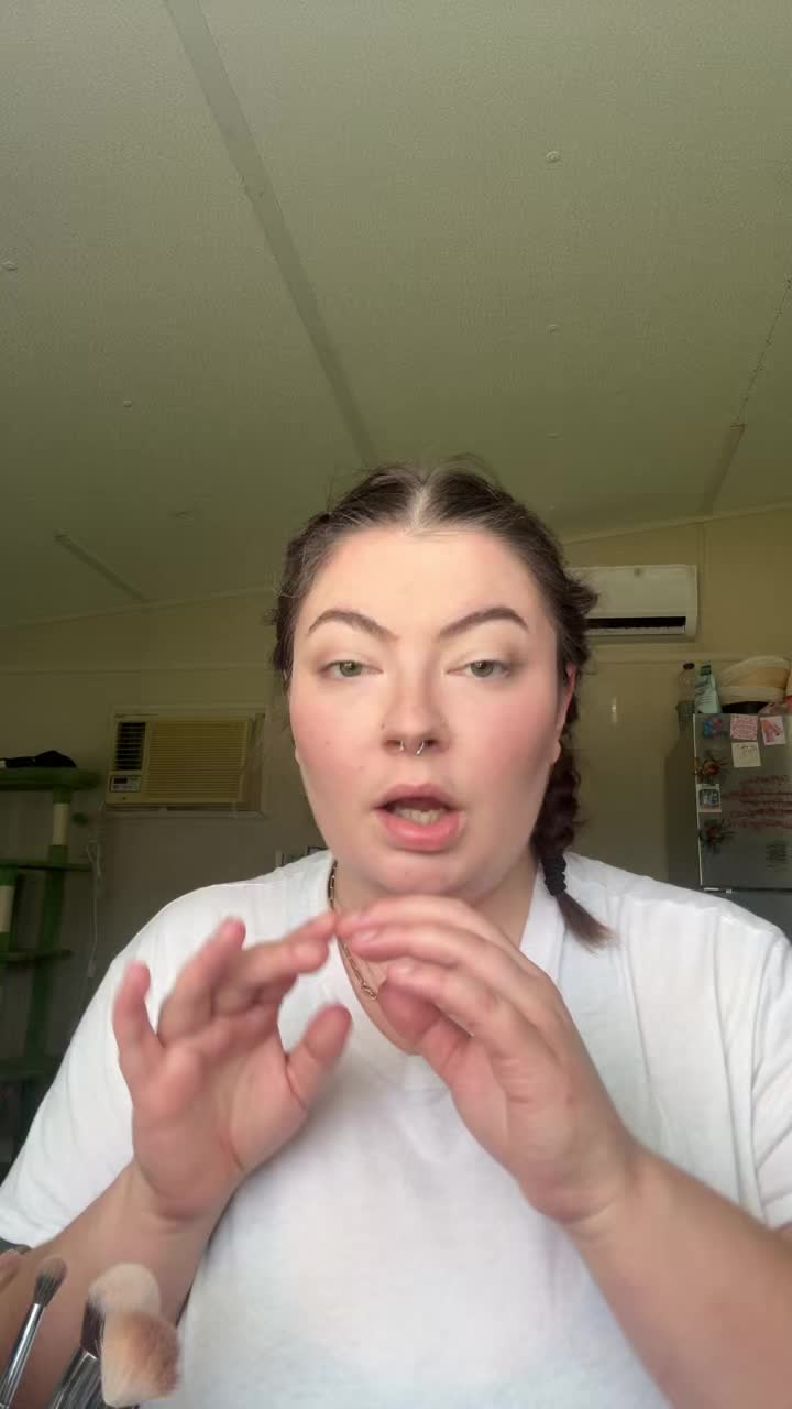 @jeanie
