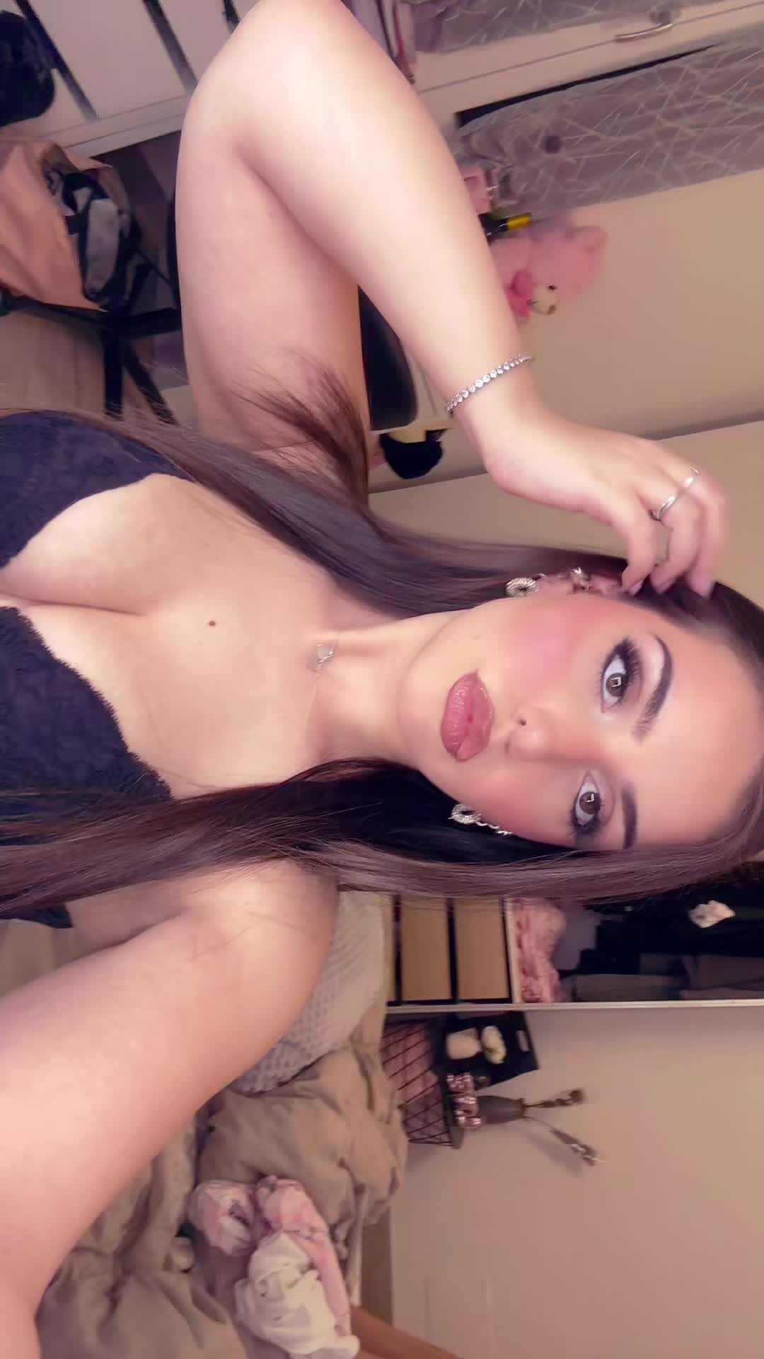 @vale💋