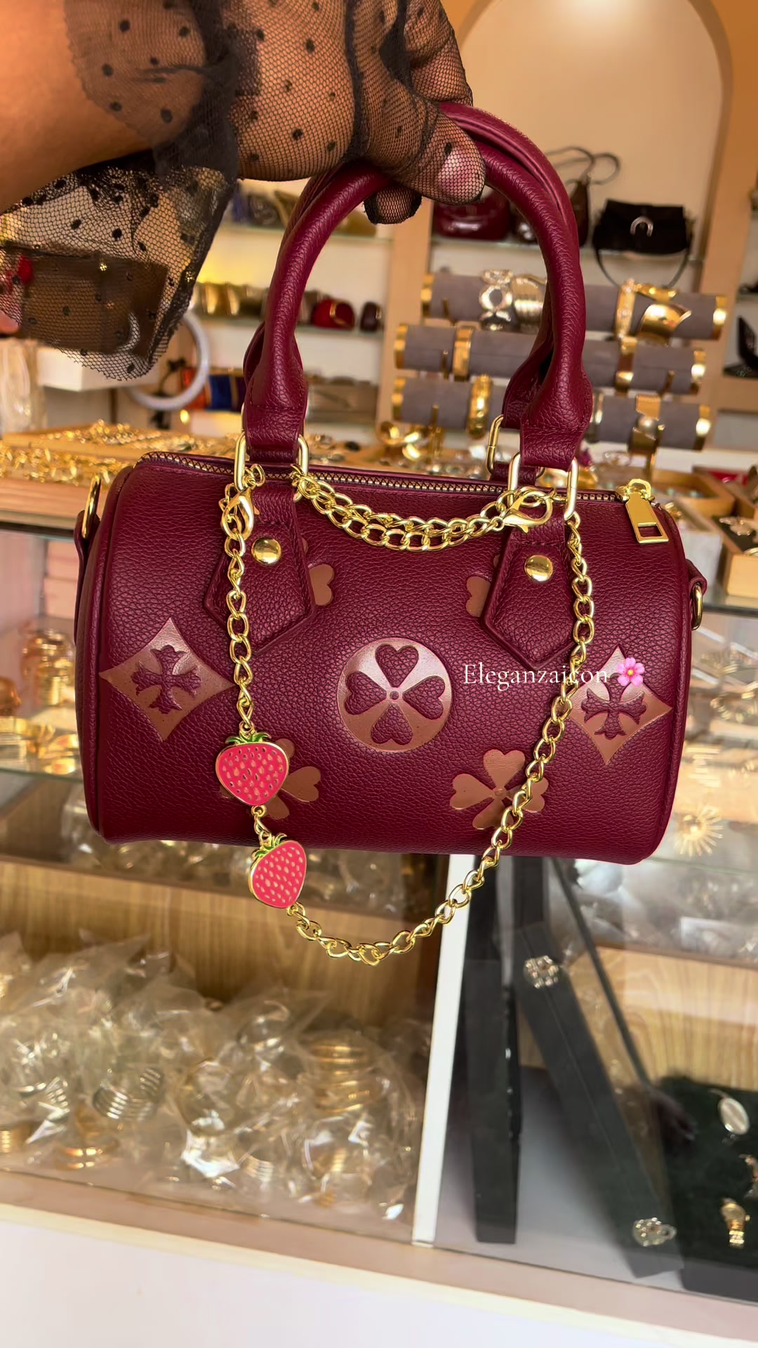 @ELEGANZAicon-jewelry/bag/heels