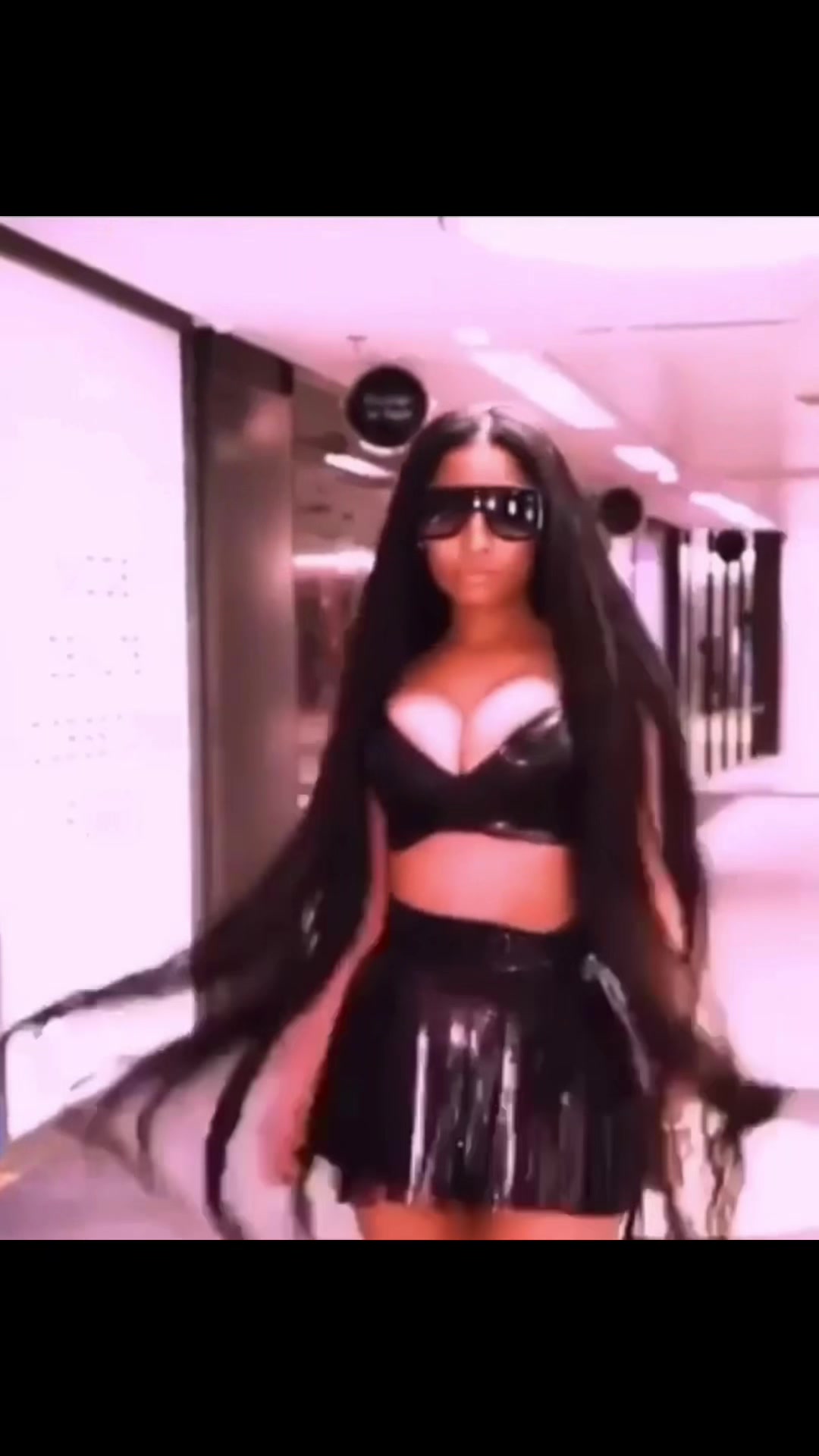 @BARBZ FENDI