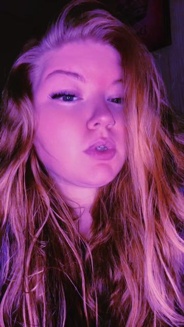 @𝒳𝑜𝓍𝑜.𝐵𝓇𝑒𝑒🦋♡