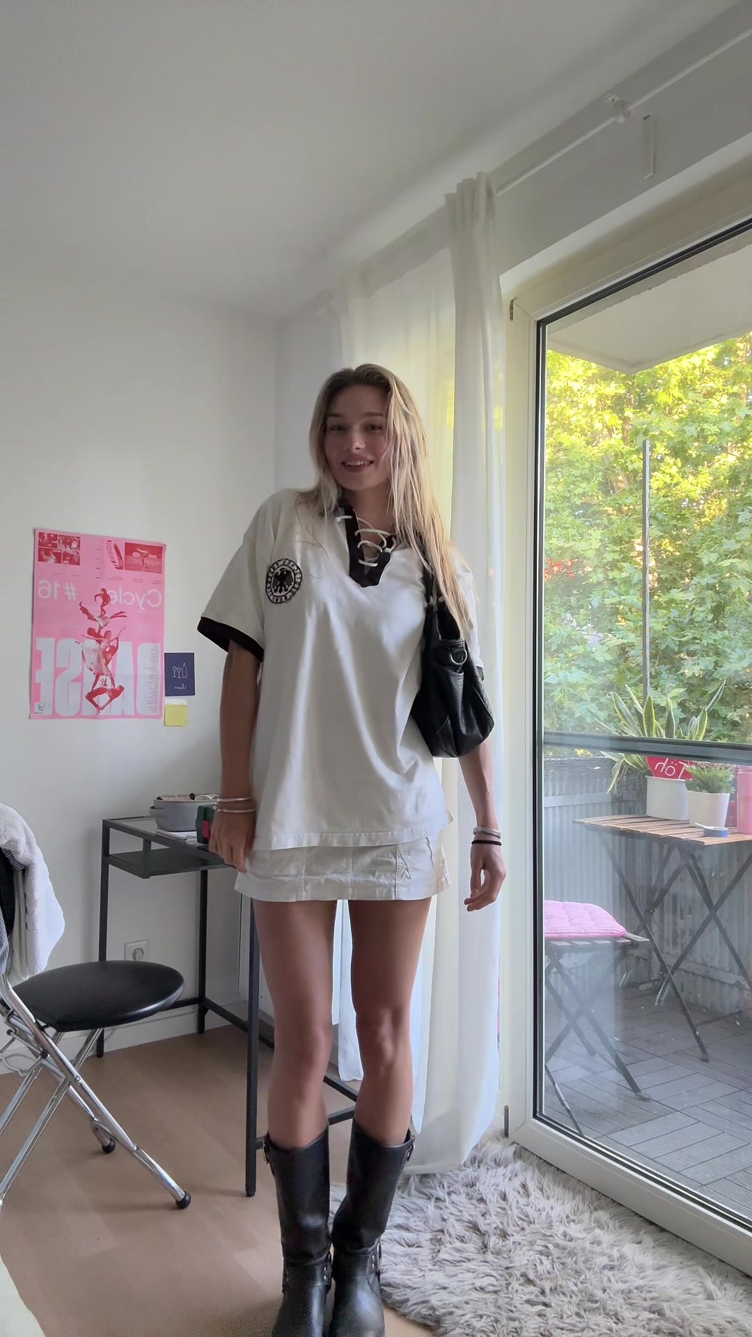 @toni