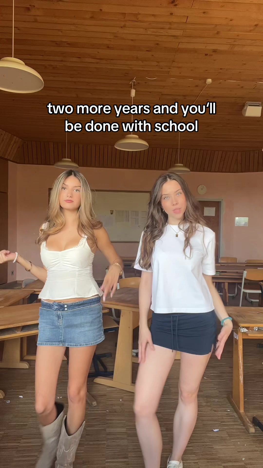 @Pauline&Lona