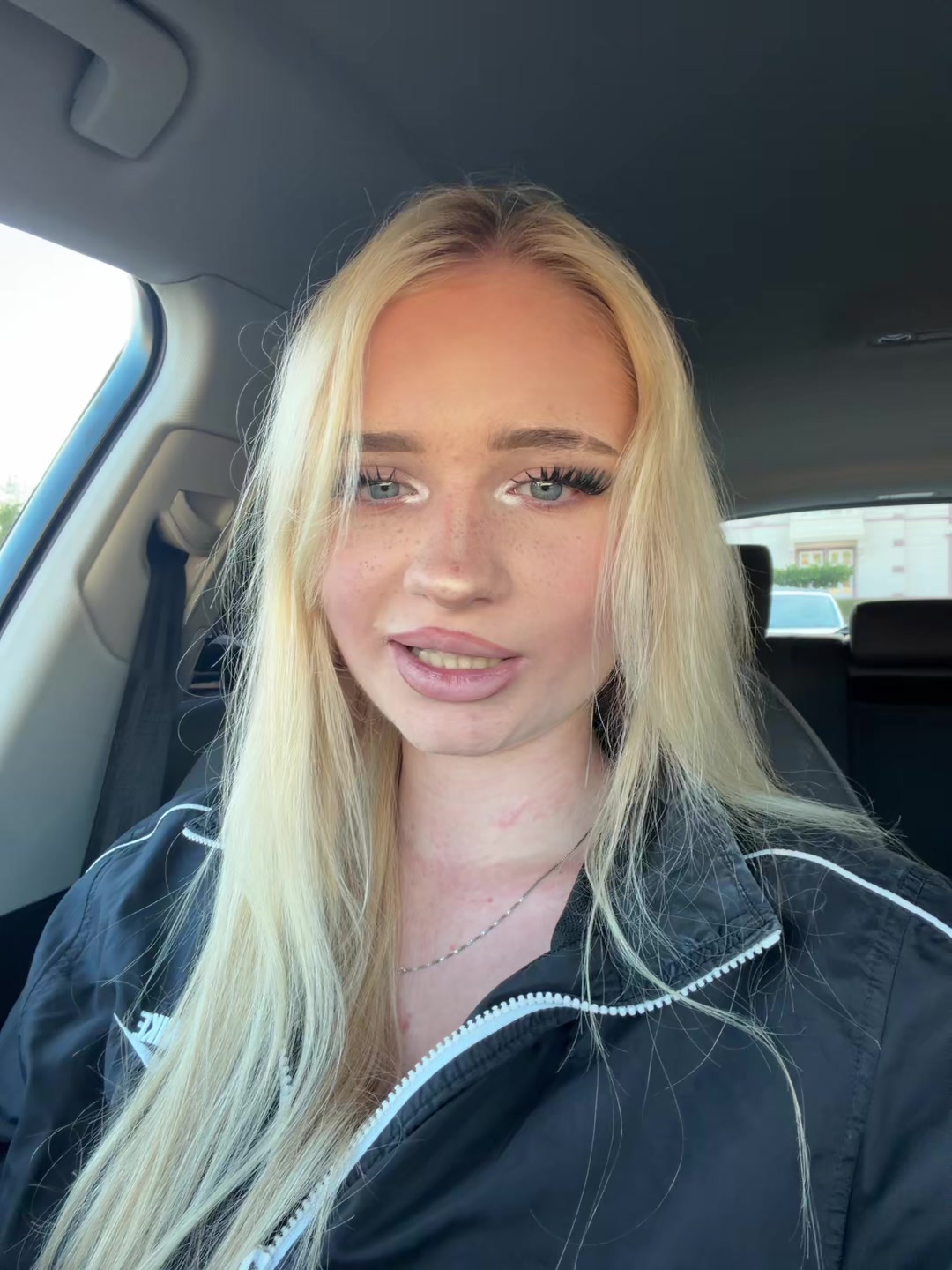 @russ.vladik