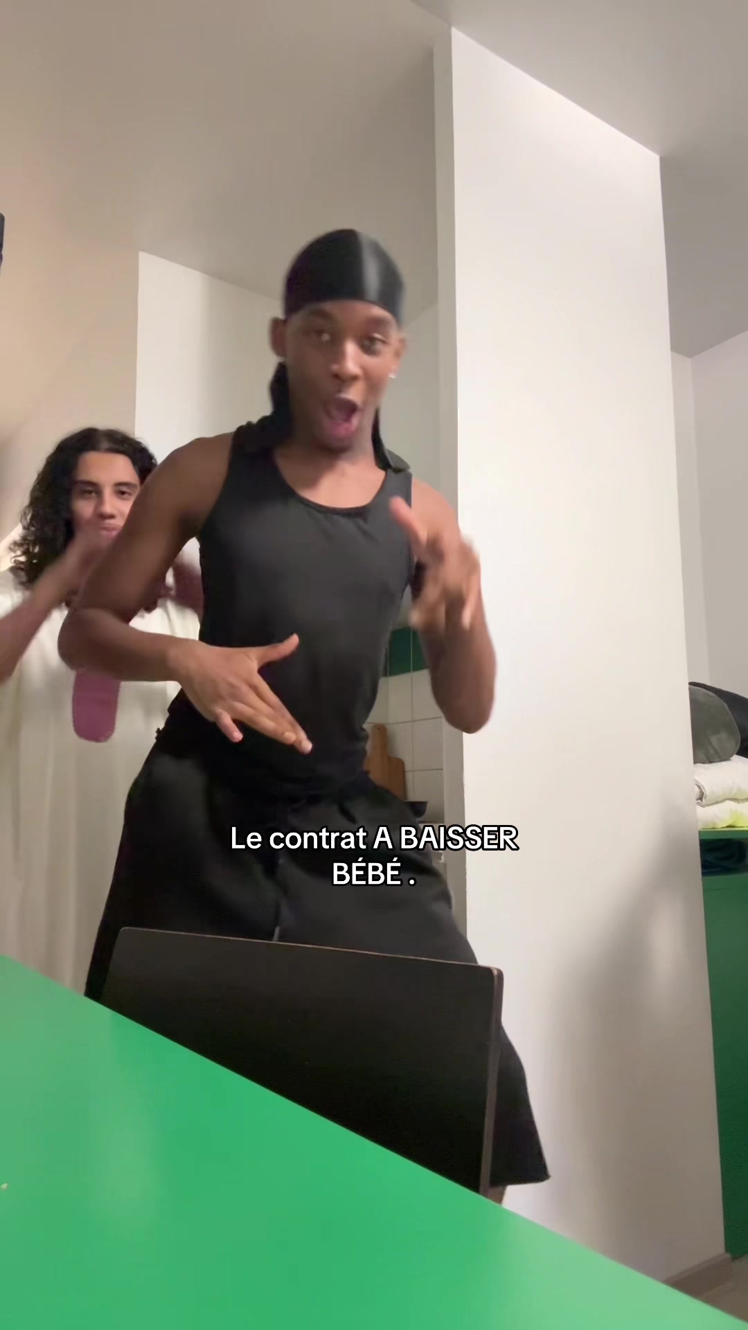@J2 🌟