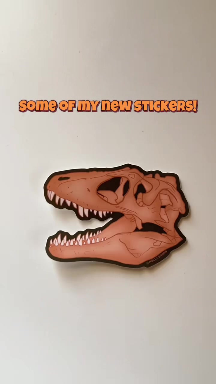 @Holly Simon 🦖