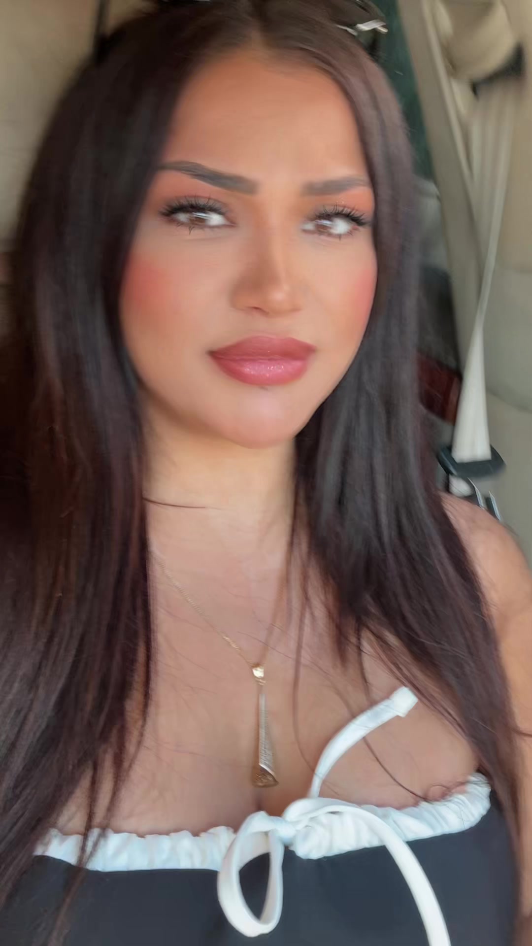 @Mahsa__eyr