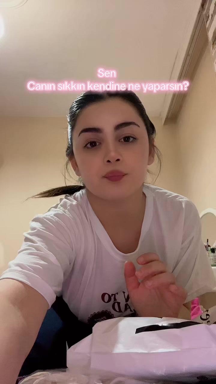 @Pınaz