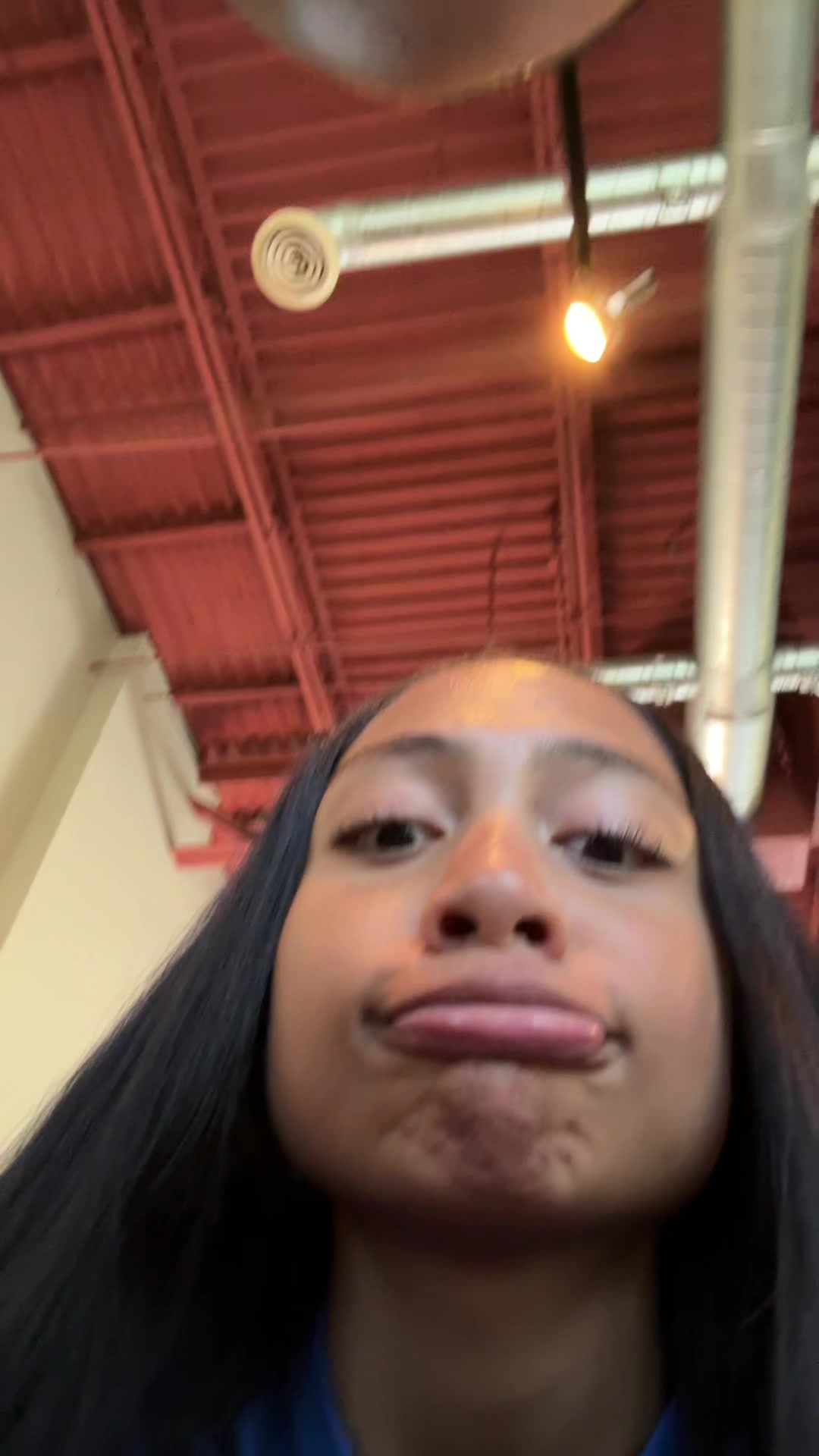 @urm0m