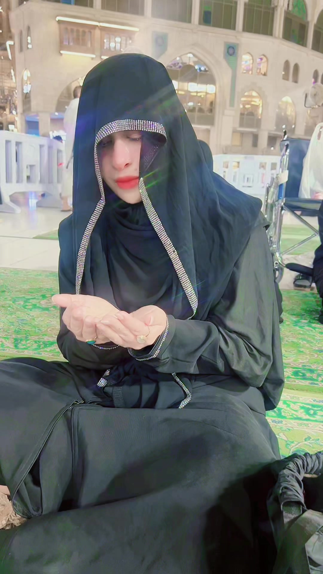 @Honey Shahzadi