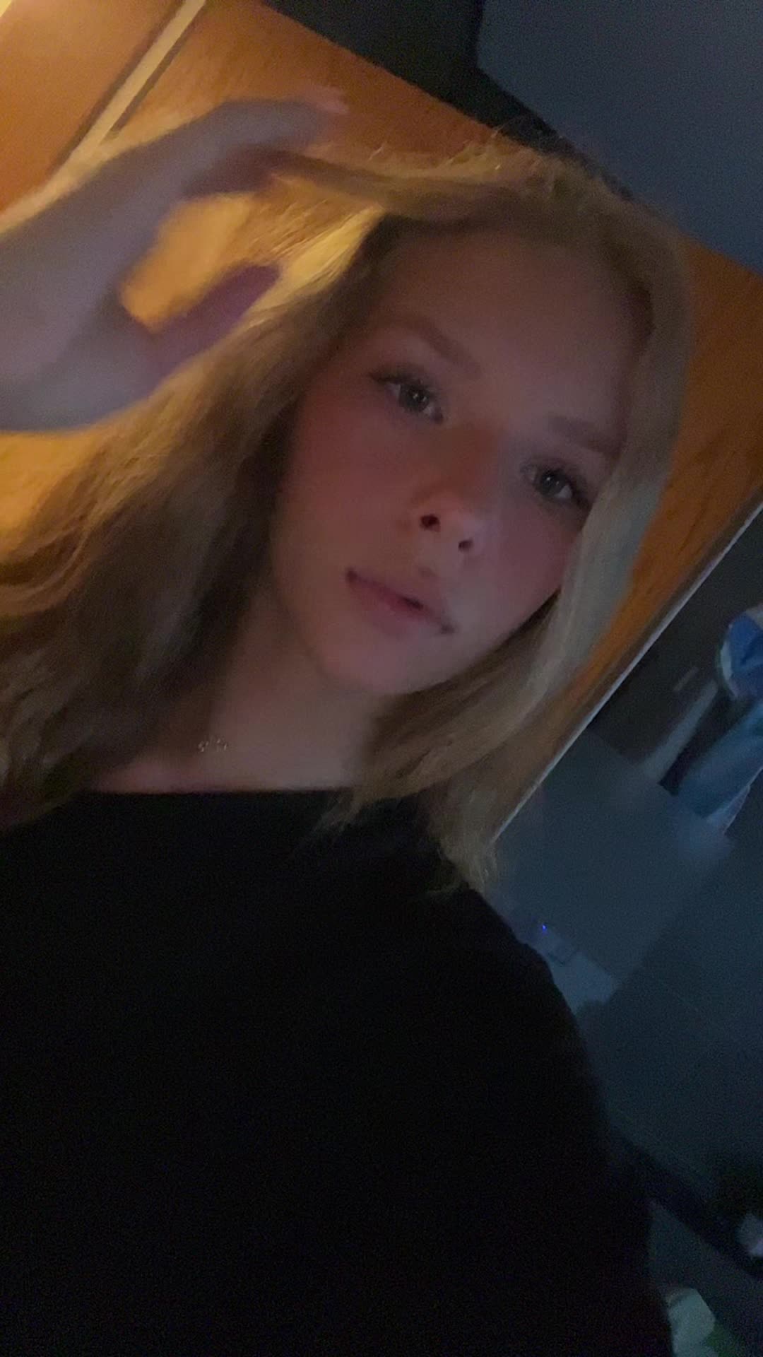 @𝑳𝑰𝐕𓆉