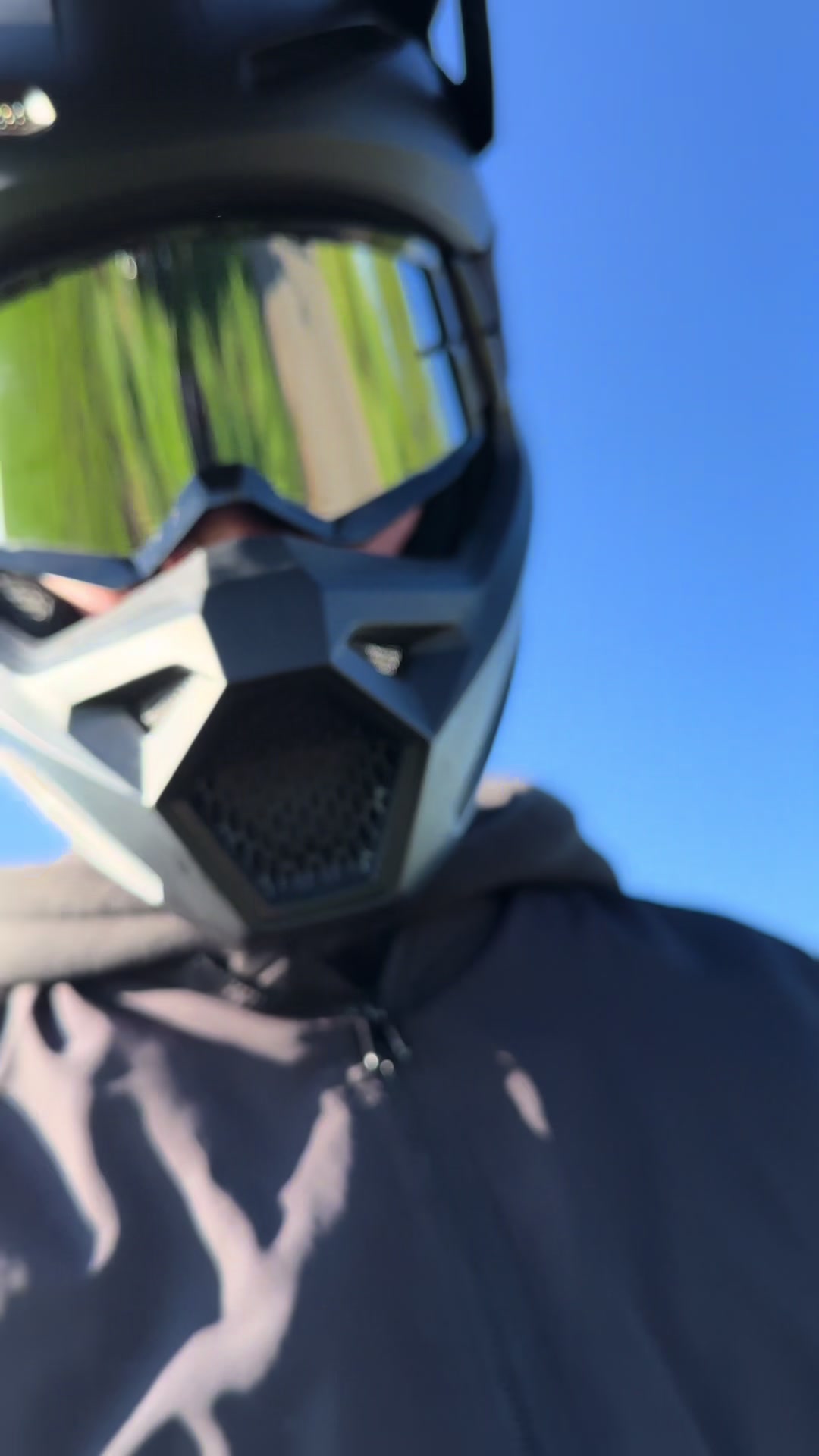 @Anton🇩🇪⚔️