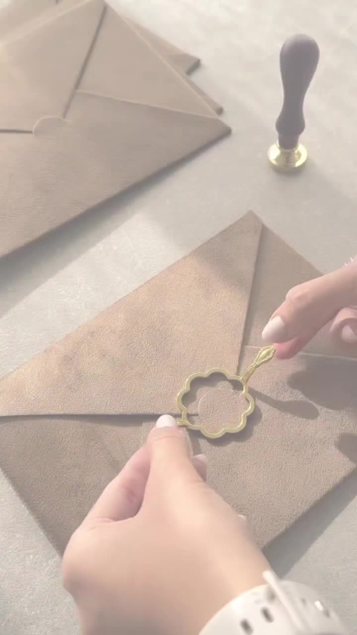 @𝐅𝐀𝐖𝐈𝐙𝐙𝐘 👑