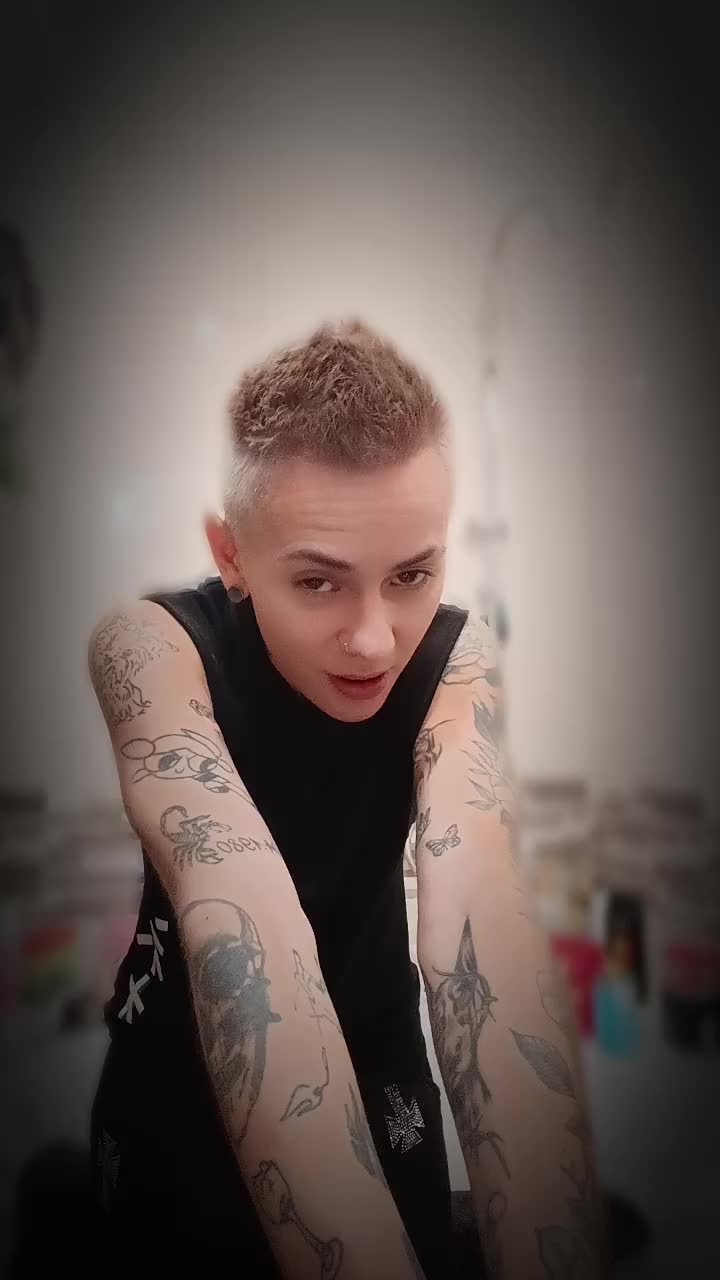@Pozytywnaa😈👅😁🐾