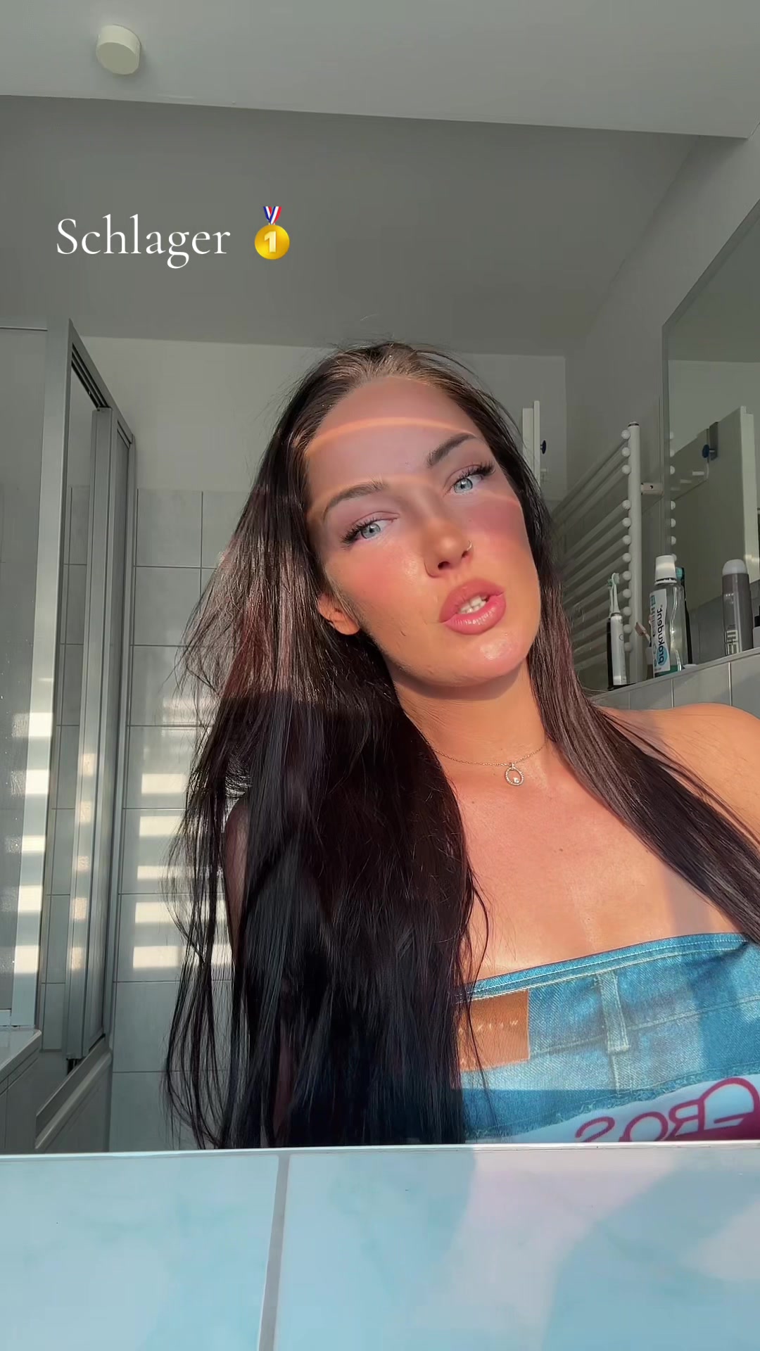 @Anna Fox🔥