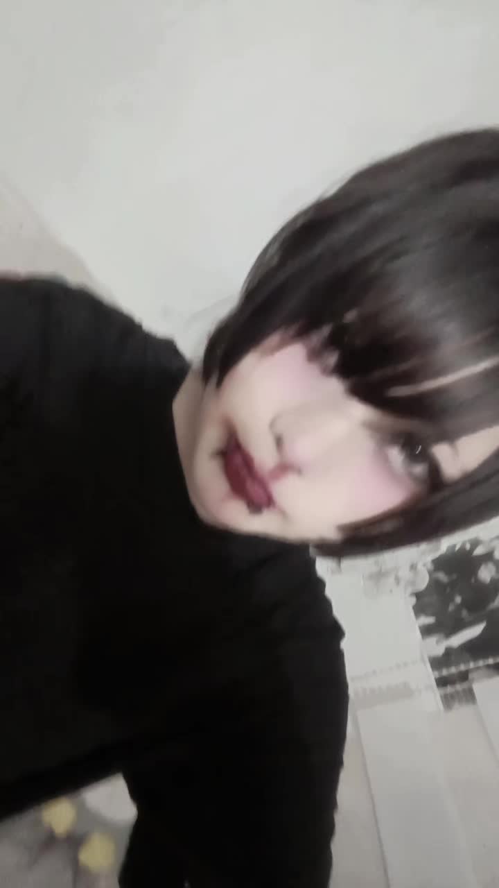 @nicolás (˶ˆ ω ˆ˵)