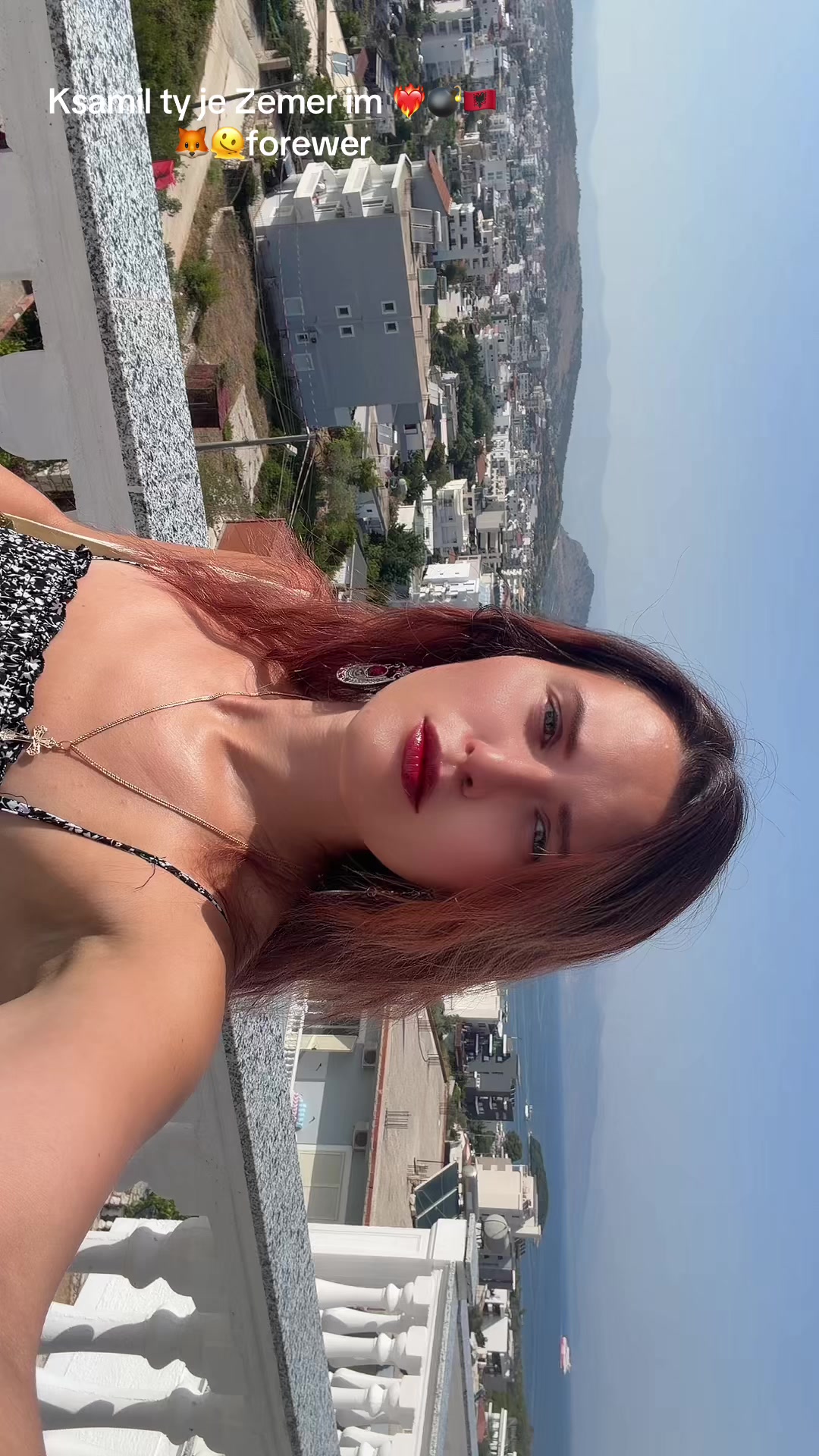 @foxydoxysuss
