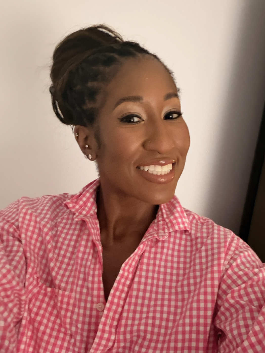 @Olabola Awosika, MD, MS, FAAD