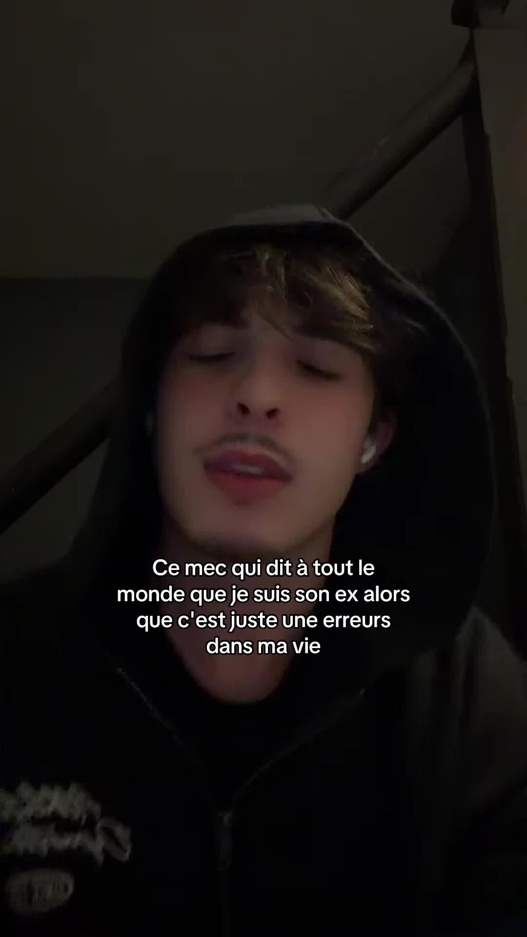 @𝑭'