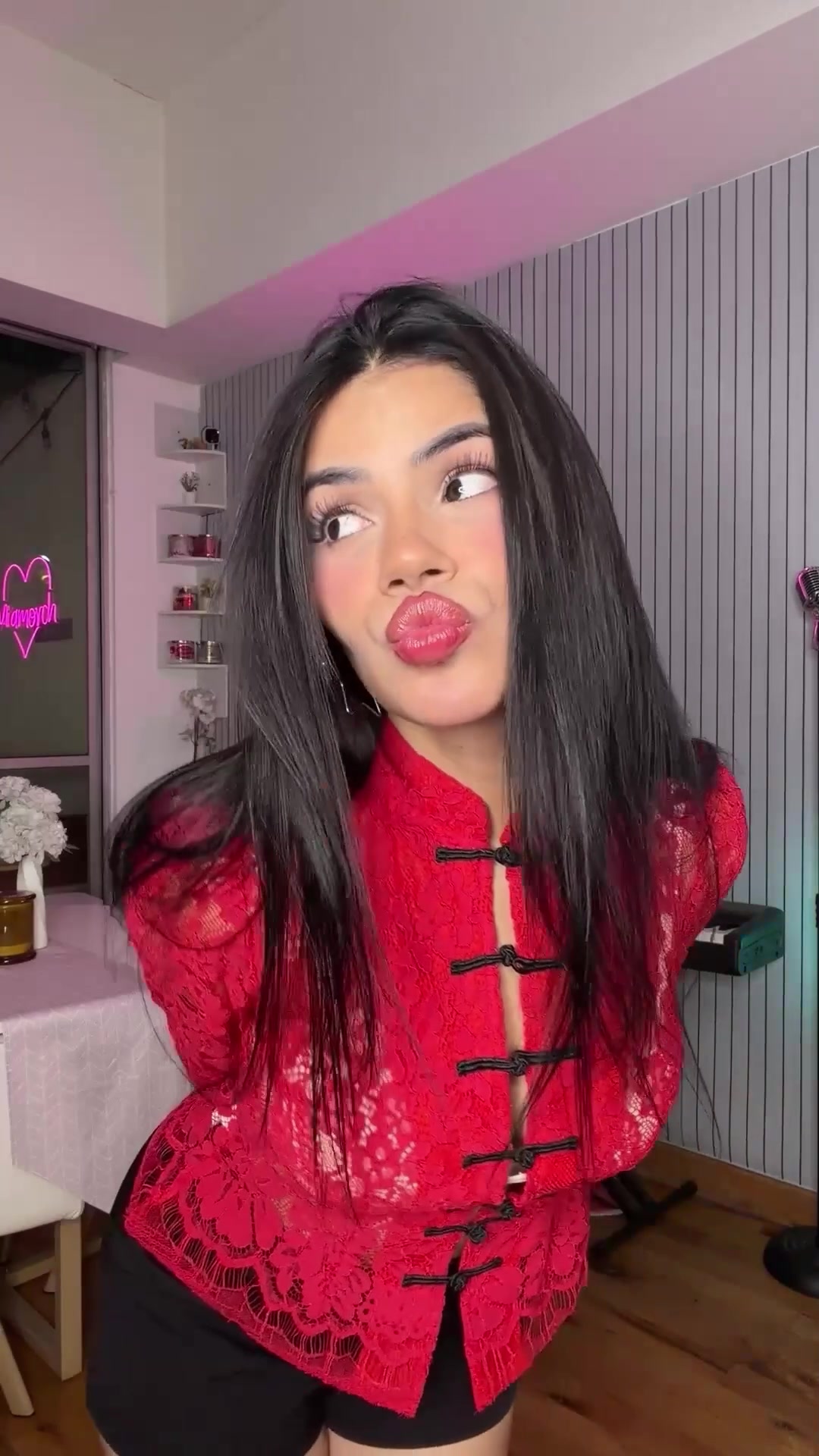 @MARIANA