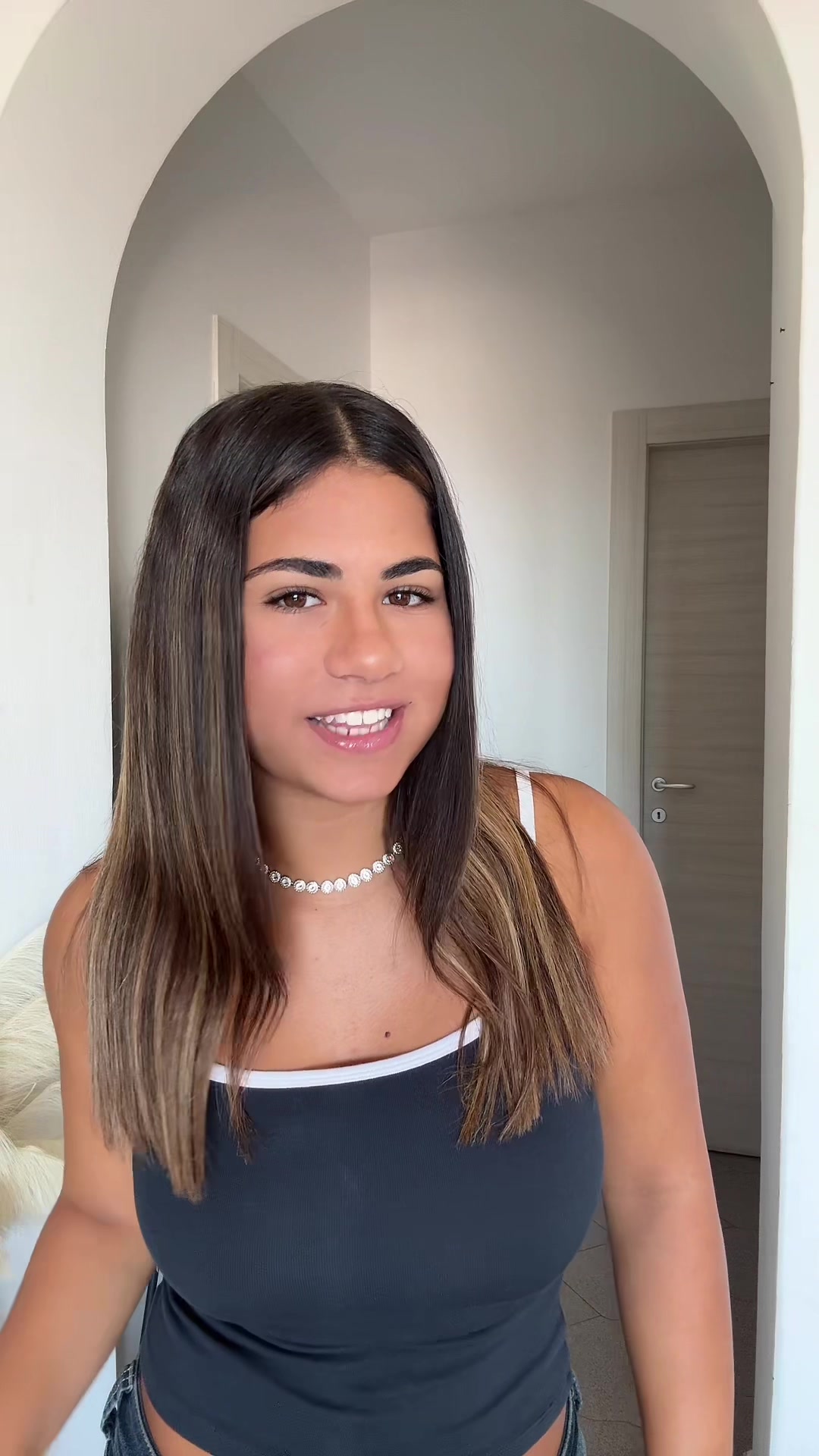 @LV
