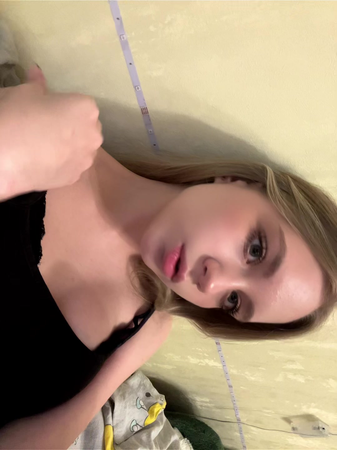 @_.holy.molly._