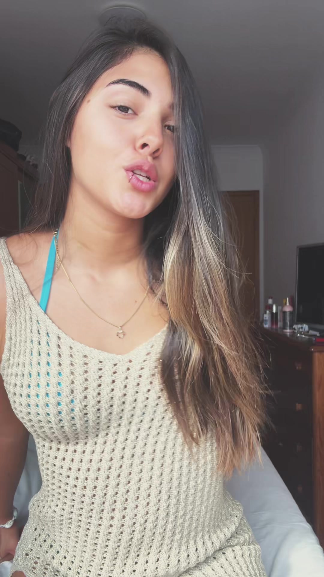 @Mari Ara&uacute;jo