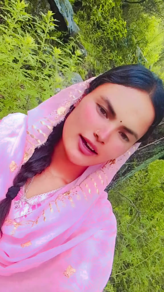 @Amisha ❣️💐💫